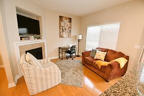 Walk to Notre Dame Spacious 3BR Townhome w Garage Family-friendly Amen