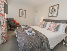Shrimp Cottage