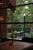 Navy Inn & Bungalows
