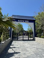 Navy Inn Hotel