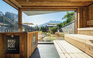 Baumhaus by Hotel Gassner