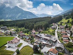 Baumhaus by Hotel Gassner