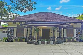 Hotel O Bogor near Kebun Raya Bogor formerly Guest House Saputra