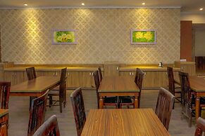 Hotel O Bogor near Kebun Raya Bogor formerly Guest House Saputra