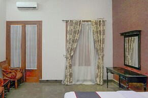 Hotel O Bogor near Kebun Raya Bogor formerly Guest House Saputra