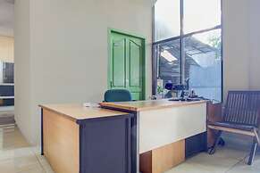 Hotel O Semarang near Bandara Ahmad Yani formerly Rumah Ceria