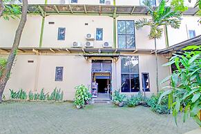 Hotel O Semarang near Bandara Ahmad Yani formerly Rumah Ceria