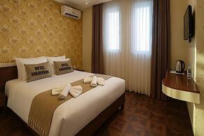 Hotel Shadervan