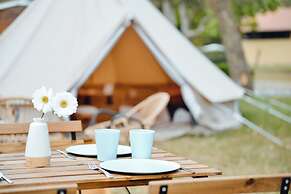 Cocooning Tipi