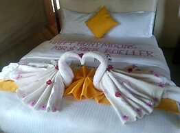 Explore Sand River Lodge