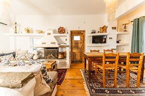 Maison De Yaya at Heraion Lagoon