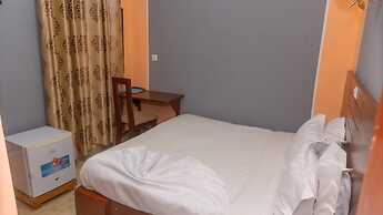 Hotel Residence Madadjeu