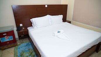 Hotel Residence Madadjeu