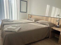 HOTEL ANVERSA
