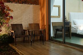 NUBA Homestay and Coffee Buon Ma Thuot