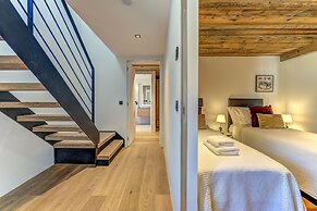 Chalet Fortuna a Jewel in Central Chamonix
