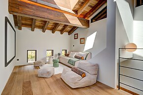 Chalet Fortuna a Jewel in Central Chamonix