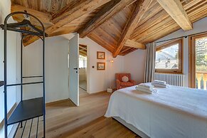 Chalet Fortuna a Jewel in Central Chamonix