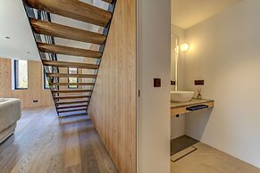 Chalet Fortuna a Jewel in Central Chamonix