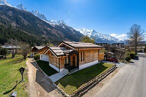 Chalet Fortuna a Jewel in Central Chamonix