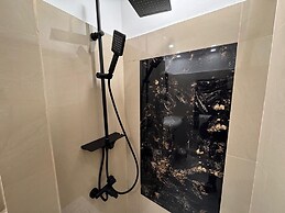 Harry Hotel Smart Hotel