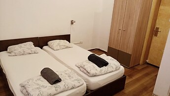 Harry Hotel Smart Hotel