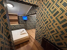 Harry Hotel Smart Hotel