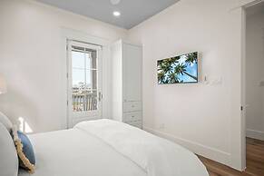 The Sandy Pearl 125 STA