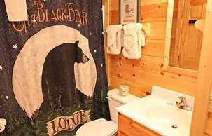 Relaxing Eagles Ridge Getaway Hot Tub