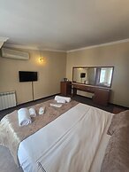 RITSA HOTEL