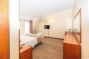 RITSA HOTEL