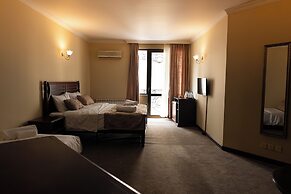 RITSA HOTEL