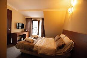 RITSA HOTEL