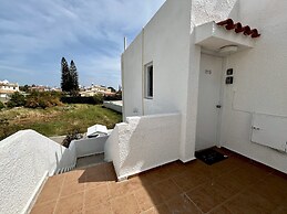 79 AN - Stay Nissi Chrysland Studio 215