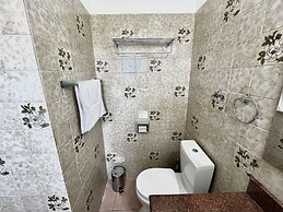 79 AN - Stay Nissi Chrysland Studio 215