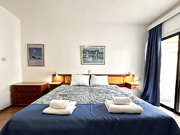 79 AN - Stay Nissi Chrysland Studio 111