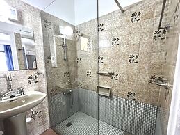 79 AN - Stay Nissi Chrysland Studio 111