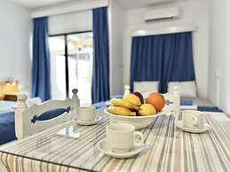 79 AN - Stay Nissi Chrysland Studio 111