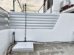 79 AN - Stay Nissi Chrysland Studio 110