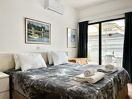 79 AN - Stay Nissi Chrysland Studio 110