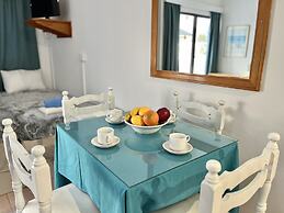 79 AN - Stay Nissi Chrysland Studio 110