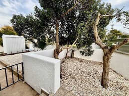 79 AN - Stay Nissi Chrysland Studio 110