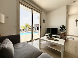 65 PRO - Stay Aphrodites Dream Villa