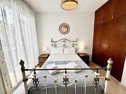 65 PRO - Stay Aphrodites Dream Villa