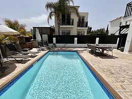 65 PRO - Stay Aphrodites Dream Villa