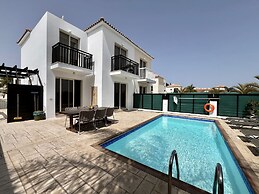 65 PRO - Stay Aphrodites Dream Villa