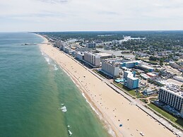 The Colony at Virginia Beach