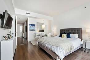 The Pearl Waterfront Estate