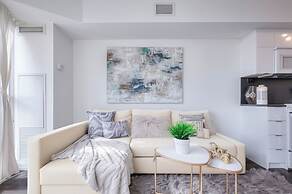 The Pearl Waterfront Estate