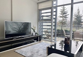 The Pearl Waterfront Estate